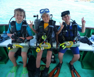 Dive team 1.jpg