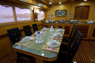 RedCdinner.jpg