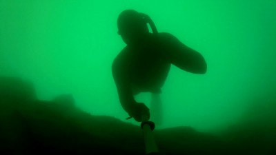 diveh2.mp4_snapshot_00.38_[2012.07.25_13.02.56].jpg