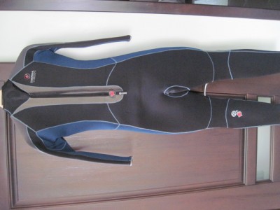wet suit 006.jpg