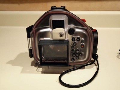 Olympus-PT-EP01-housing-back.jpg