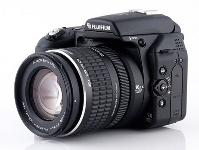 Fujifilm Finepix S9500.jpg