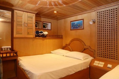 Arevara bed2.jpg