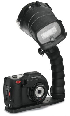 sealife-dc1400-pro-underwater-camera-set-angle-1.jpg