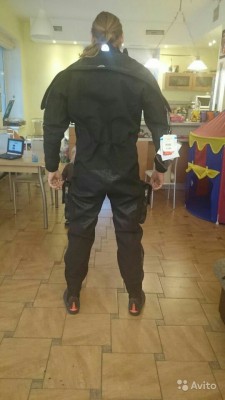 1255794027.jpg