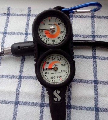 scubapro compact.jpg