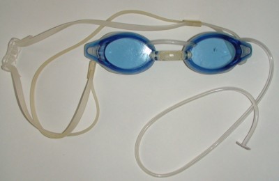 Piped_goggles_1.JPG