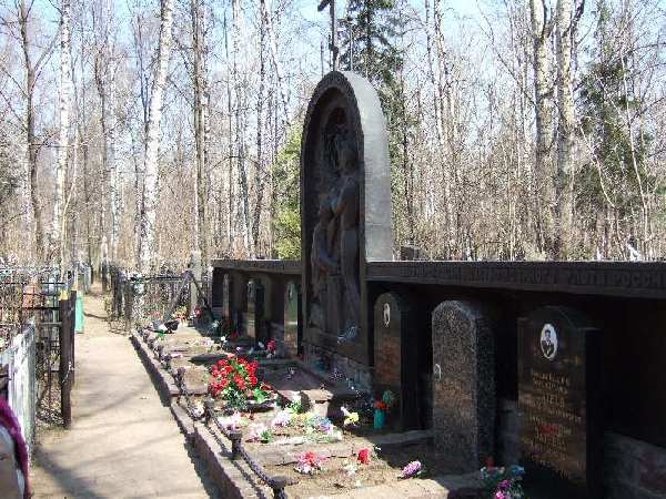 grave.jpg