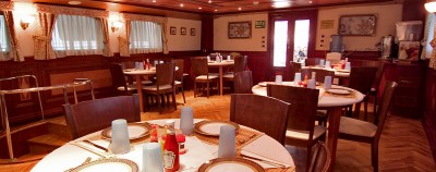 diningroom.jpg